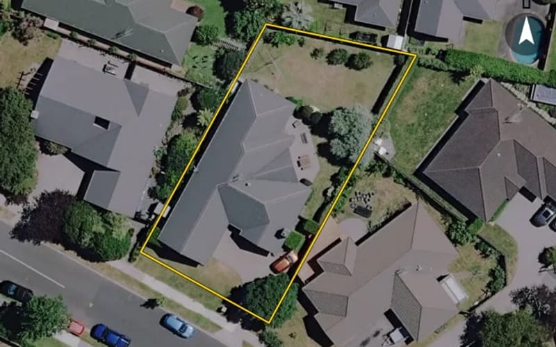 3 Ravenscourt Place
