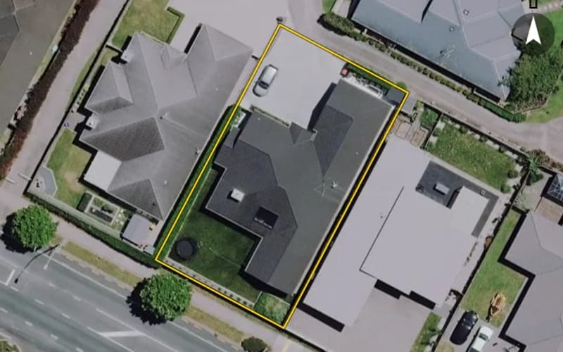 14 Amberley Place