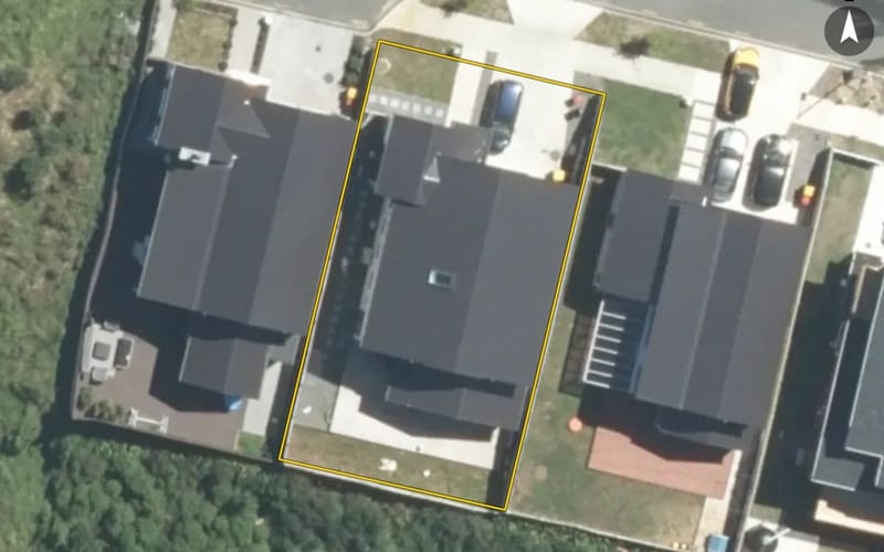 8 Meadowridge Drive
