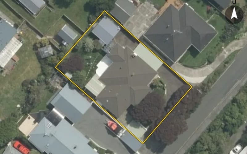 10 Ngatitoa Street