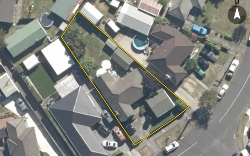 11 Routley Crescent