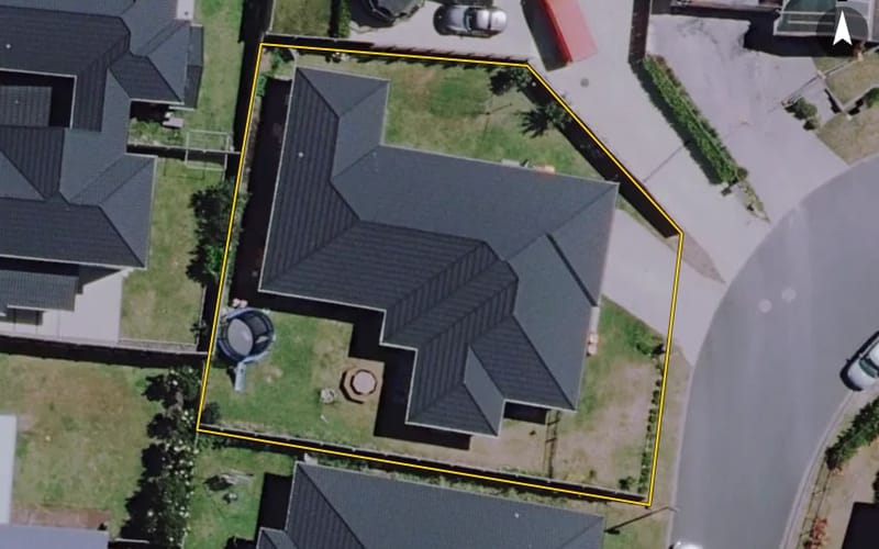 13 Miharo Crescent