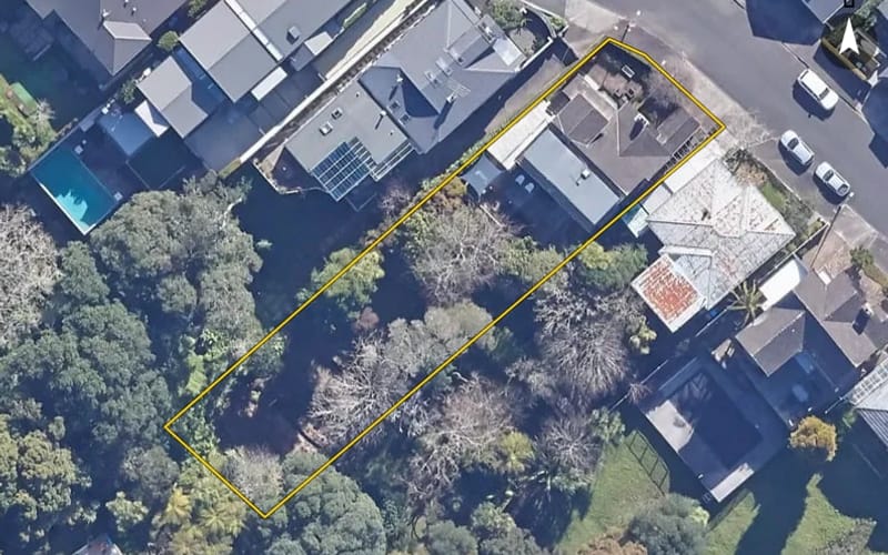 21 Laurie Avenue