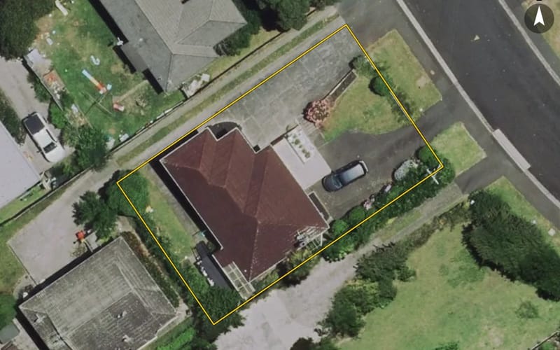 5 Holden Avenue