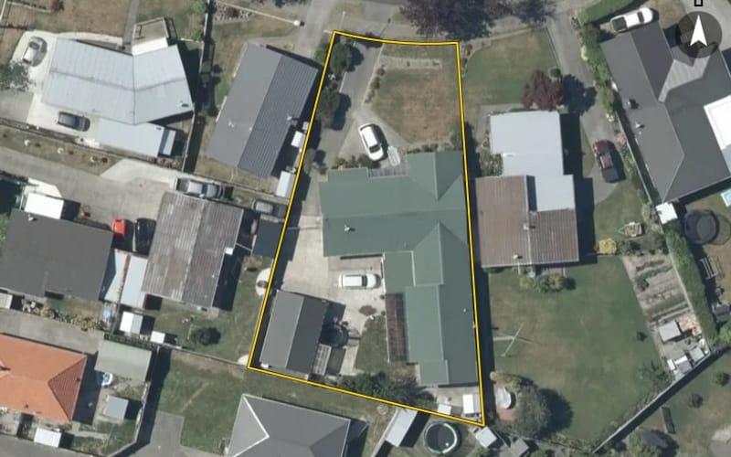 6 Upham Crescent