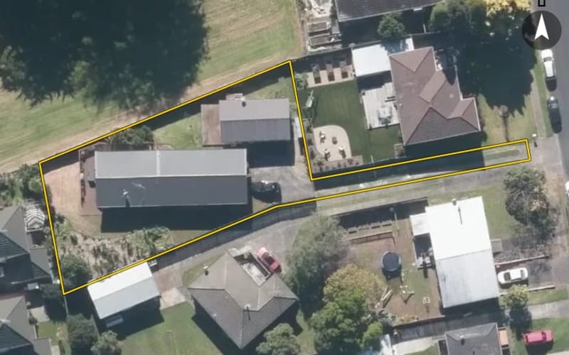 13 Robert Allan Way