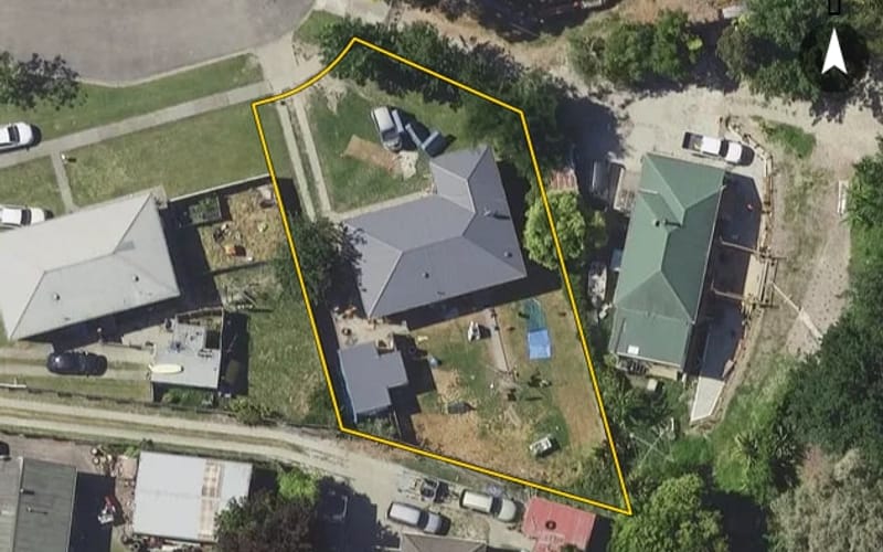 43 Lawrence Place