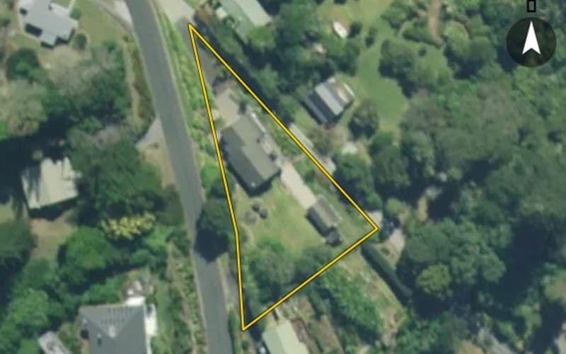 6 Queens View Road
