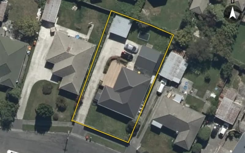21 Bourne Crescent