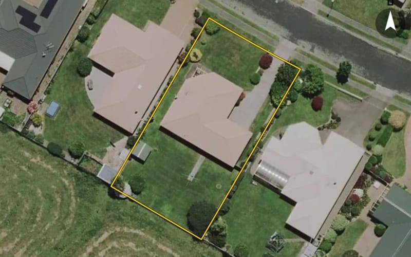 6 Reynolds Drive