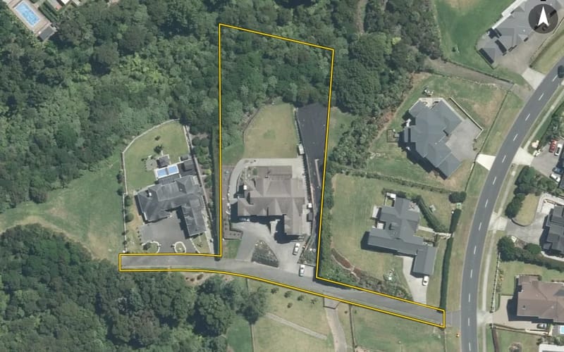 892 Redoubt Road