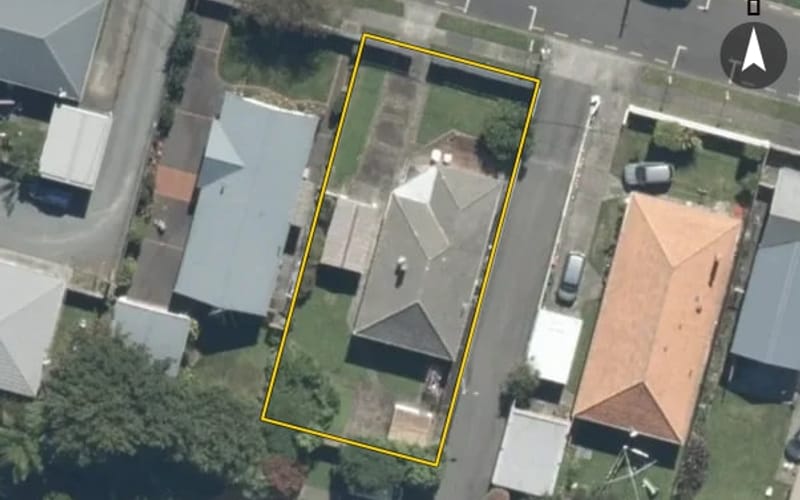 12 Derwent Lee Grove