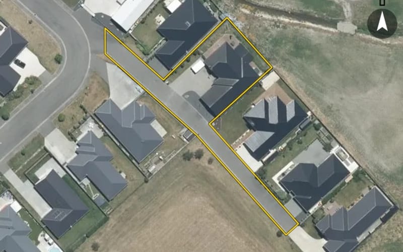 33 Redhaven Rise