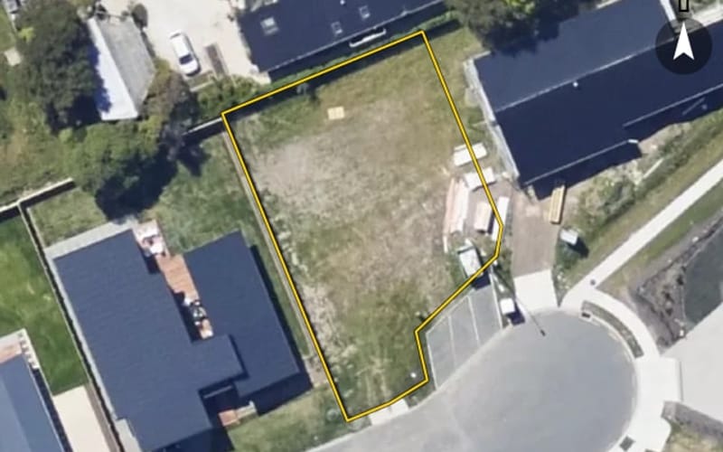 31 Wakanini Place