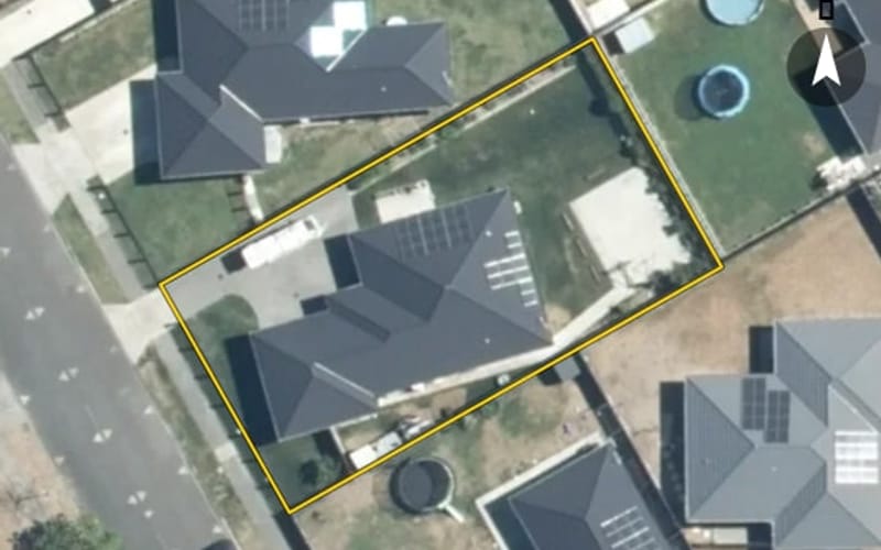 4 Boston Crescent