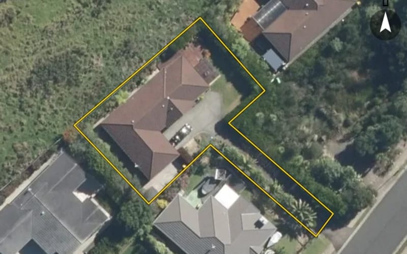 4 Beachwood Drive