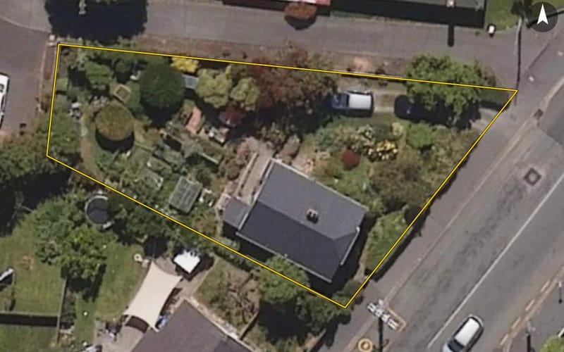 52 Playfair Street