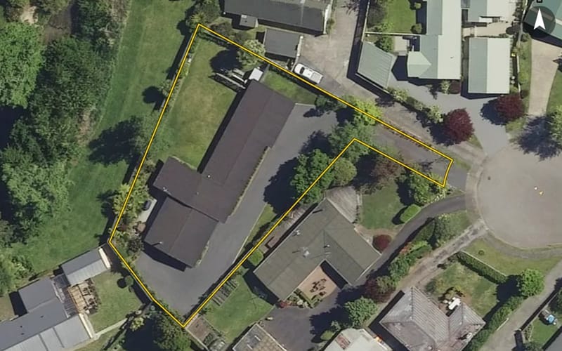 12 Mildred Place