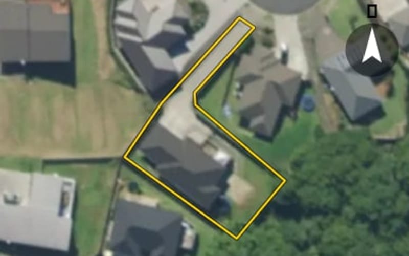 11 Pinehurst Close
