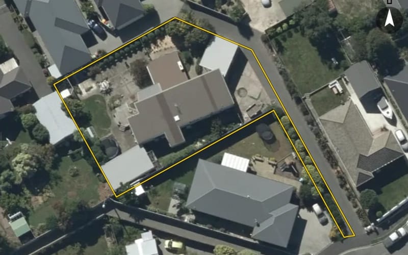 20 Derrett Place