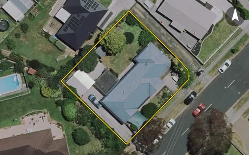 24 Dixon Road