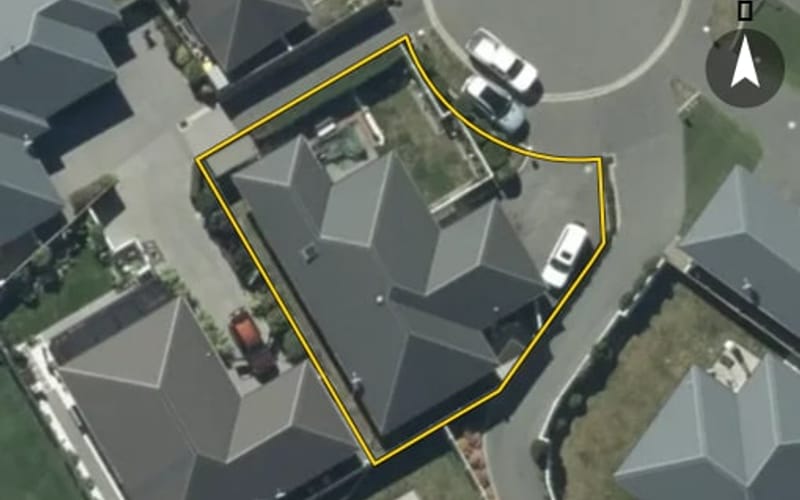 10 St Adela Place