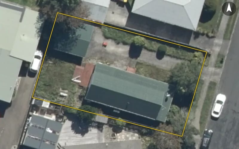 10 Drummond Crescent