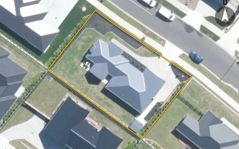 15 Kerr Crescent
