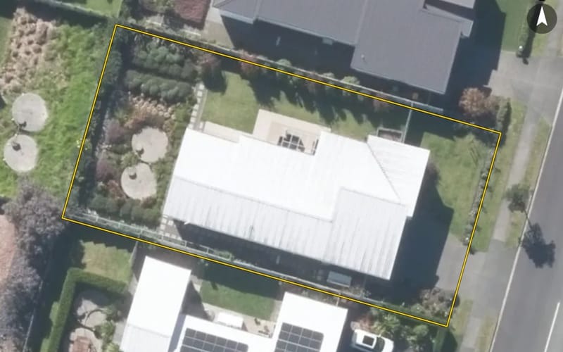24 Mahutonga Avenue