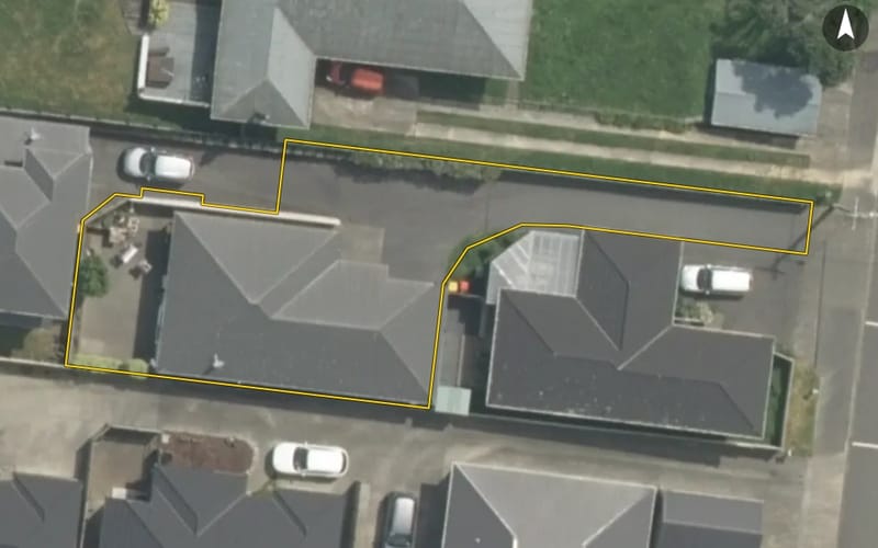 11A Pinkerton Grove