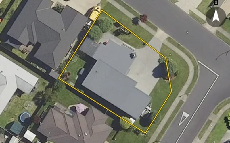 1 Kipling Crescent