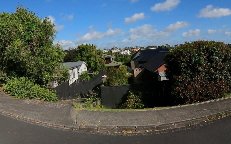 1/870 Beach Road