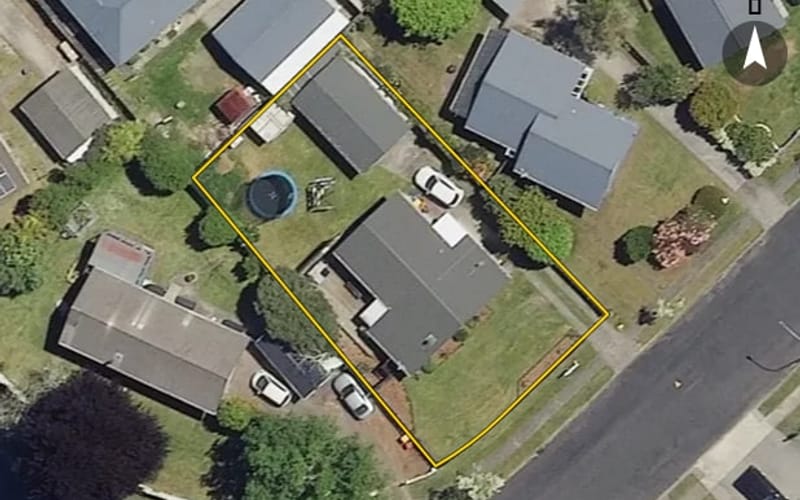 11 Browning Crescent
