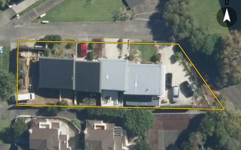 8 Tahora Avenue
