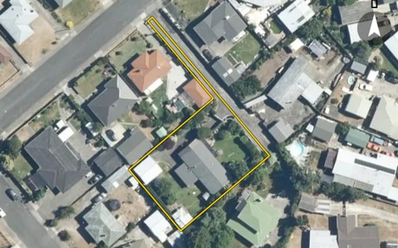 98 Dover Road