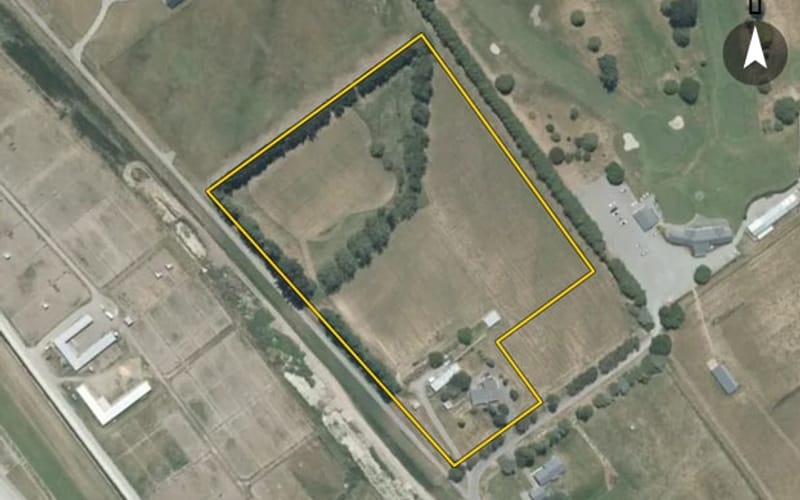 25 Golf Links Drive