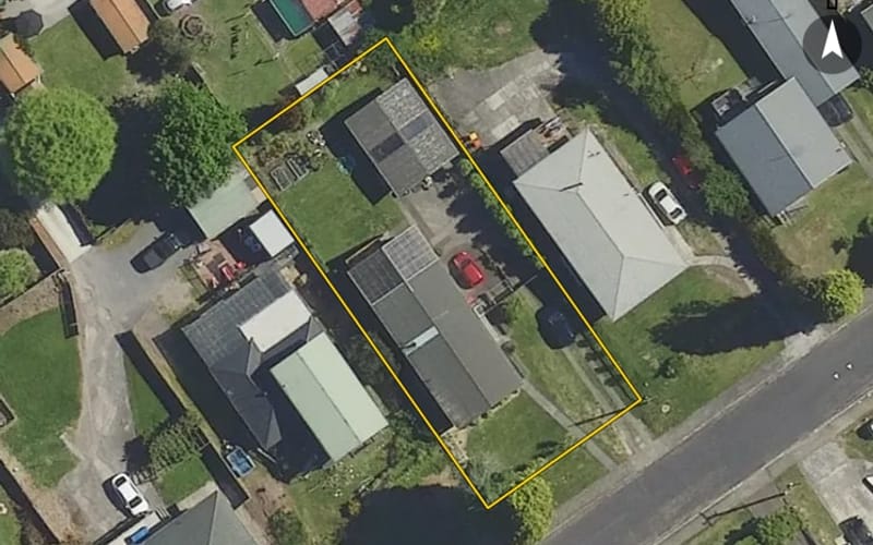 11 Bertram Street