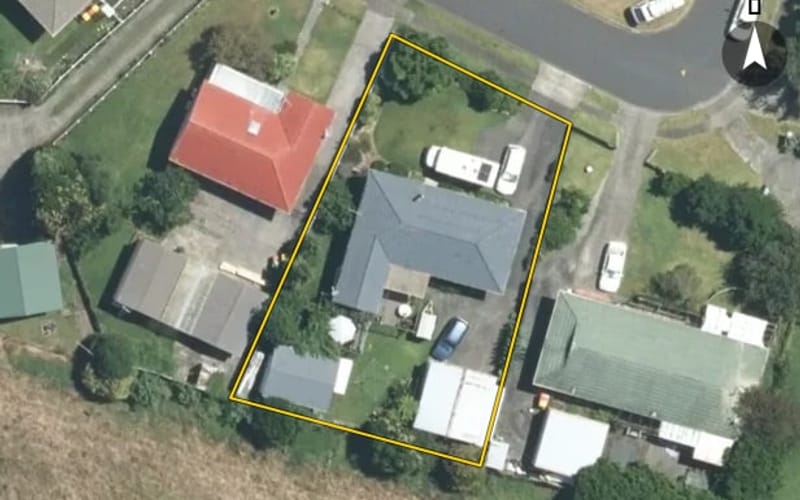 15 Leatham Crescent