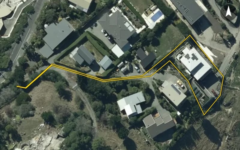 9 Crest Lane