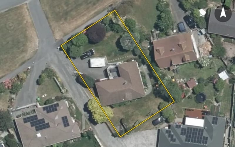 16 Stirling Place