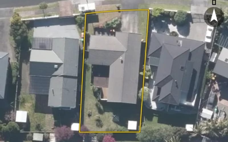 32 Lexington Drive