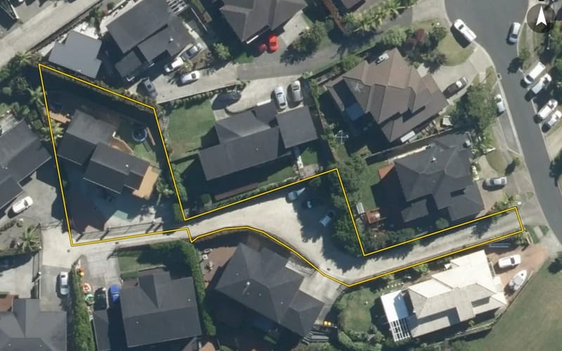 4D Hilton Close