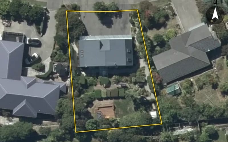 23 Woodside Common