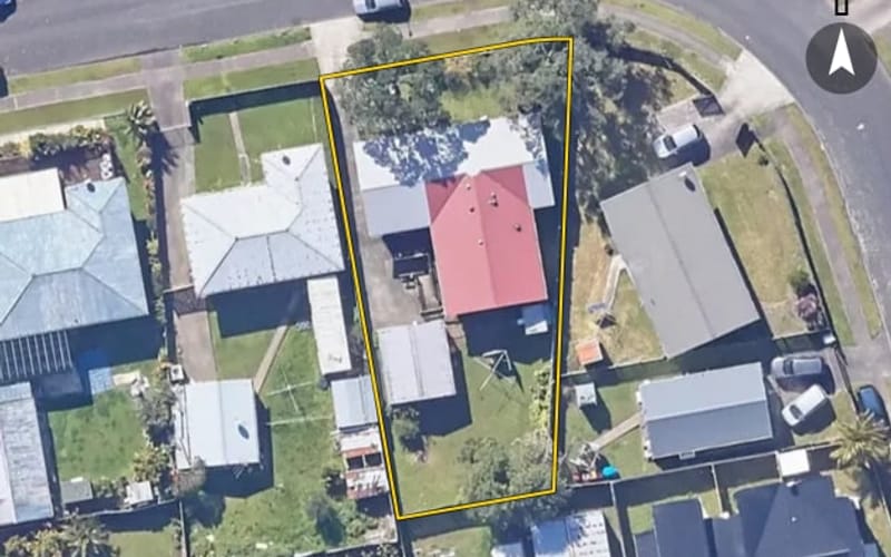 13 Kemble Close