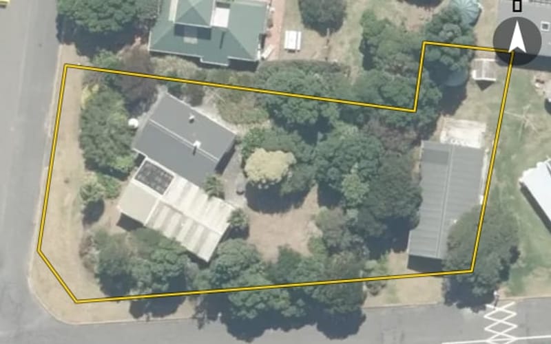 17 Tamarisk Drive