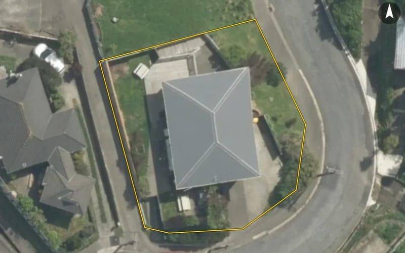 8 Paparangi Crescent