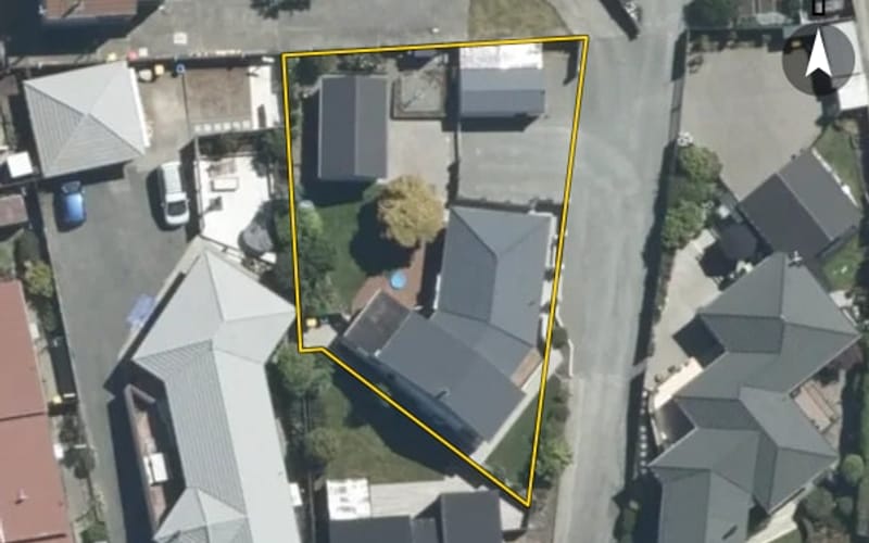 13A Marchwiel Street
