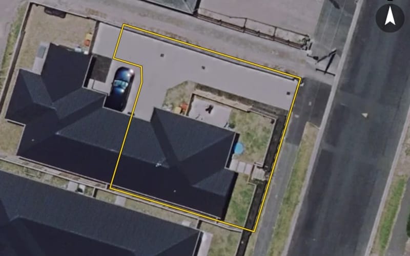 1/6 Michael Avenue