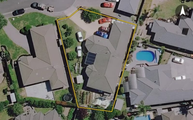 10 Flora Way