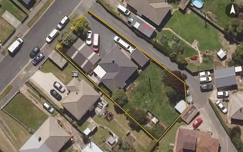 69 Dovecote Avenue